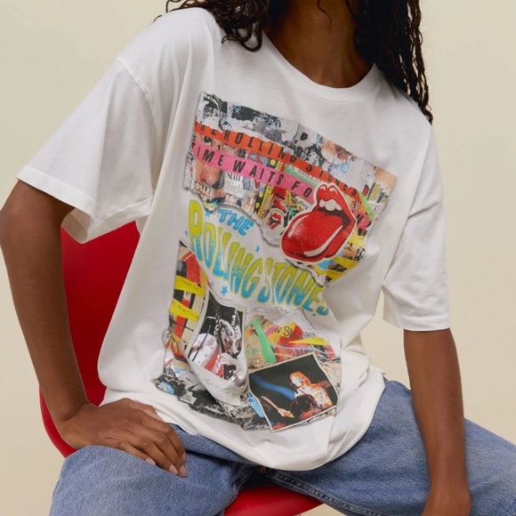 Daydreamer Small Rolling Stones Graphic Tee - Picture 9 of 10